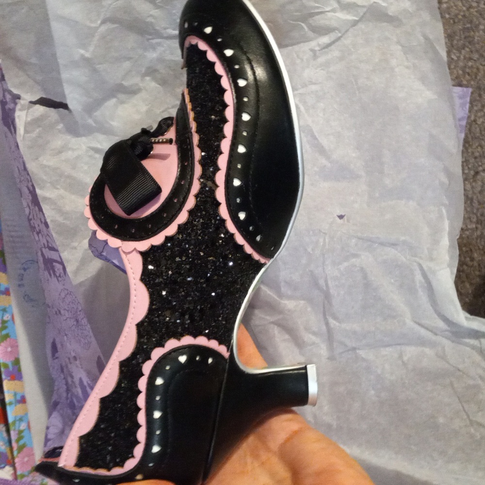 New Glitter Black JAZZ CAT IRREGULAR CHOICE heels, size 10.5, 41 - Picture 9 of 11